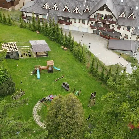 Mezonet Plesnivec 도노발리