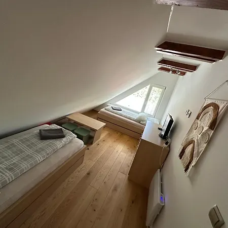 Mezonet Plesnivec Apartment *